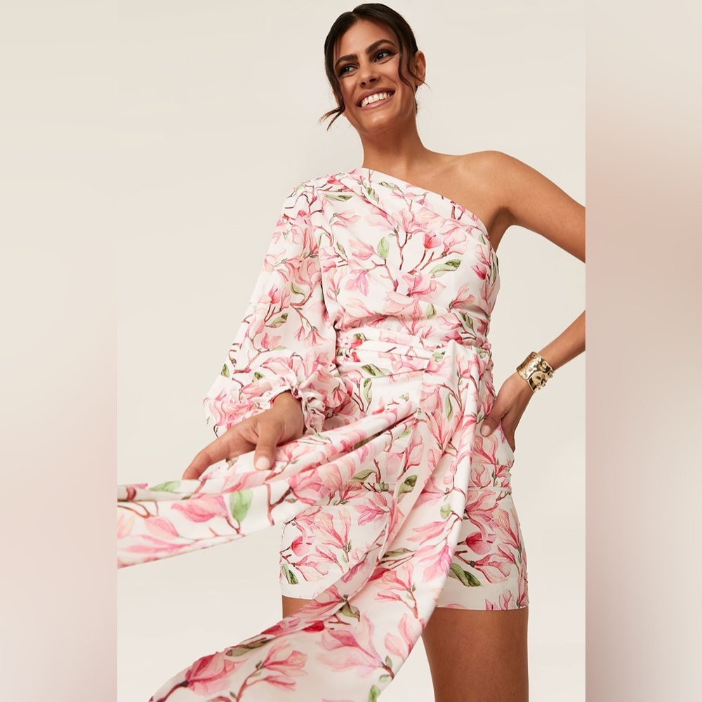 $725 Bronx and Banco Layla Mini Dress floral pink white one shoulder silk bow